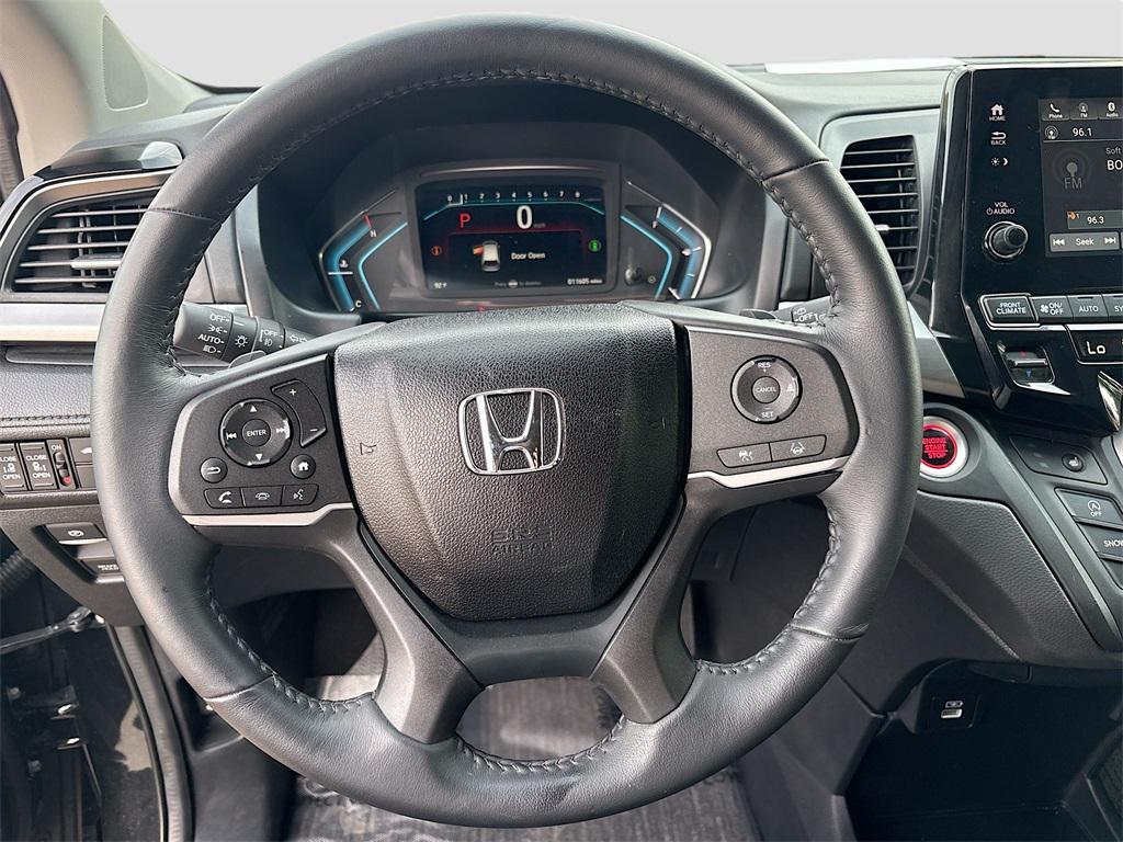 used 2024 Honda Odyssey car, priced at $32,000