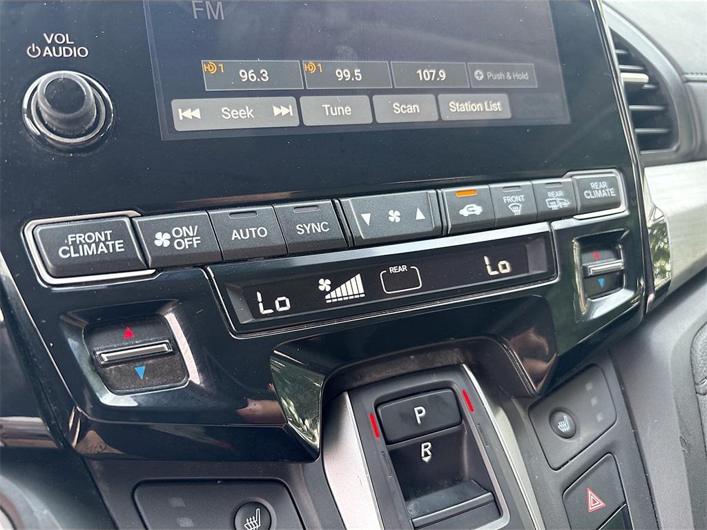 used 2024 Honda Odyssey car, priced at $32,000