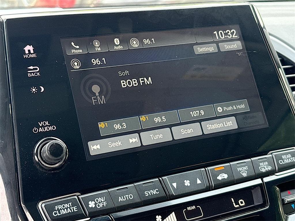 used 2024 Honda Odyssey car, priced at $32,000