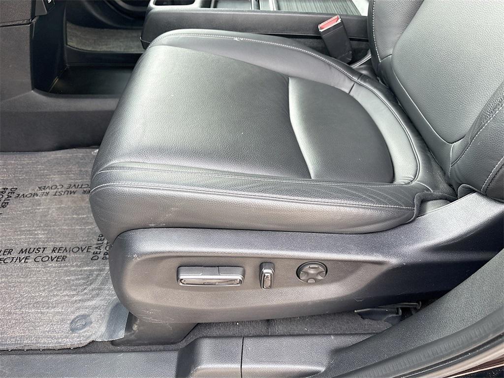 used 2024 Honda Odyssey car, priced at $32,000