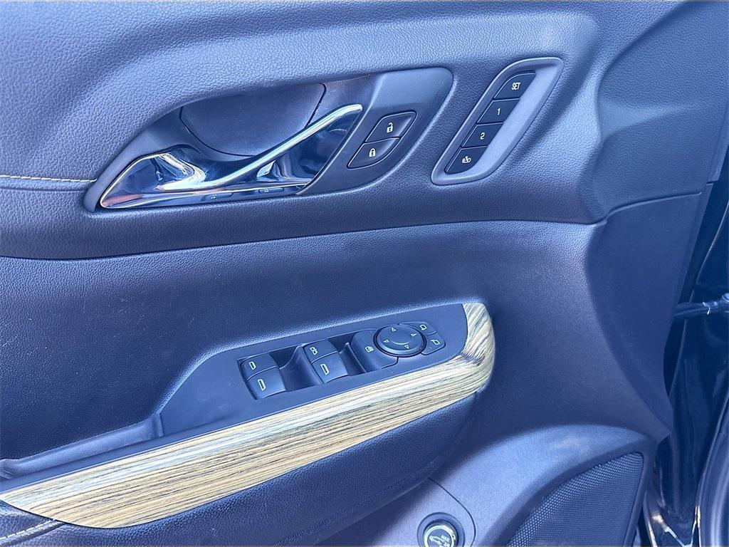 used 2019 GMC Acadia car, priced at $24,000