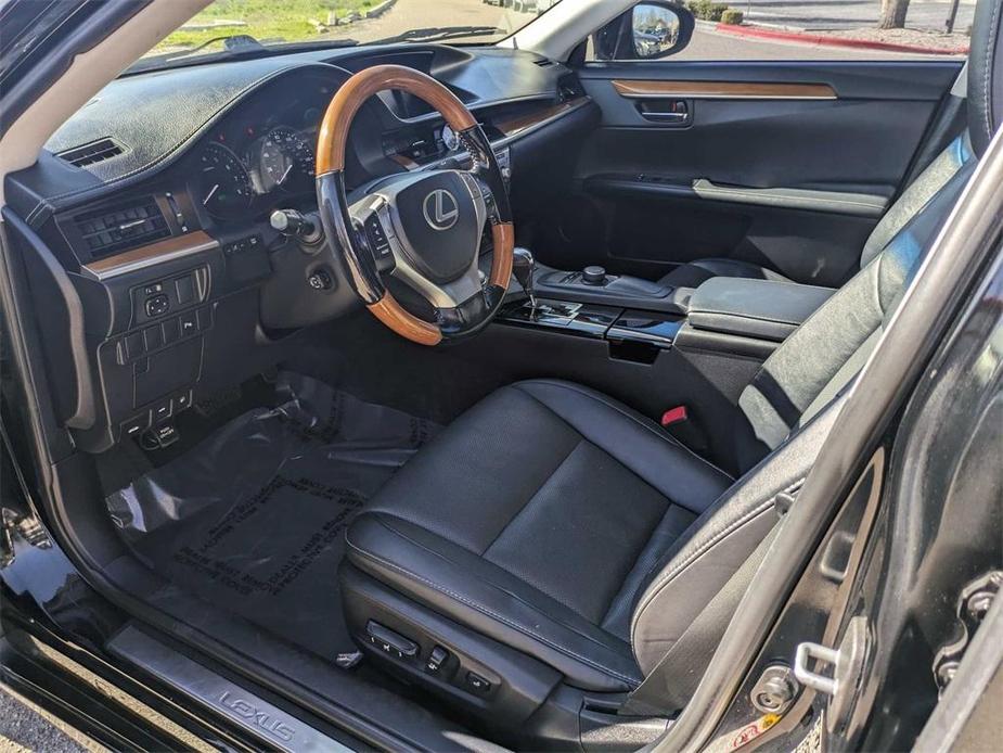 used 2015 Lexus ES 300h car, priced at $17,700