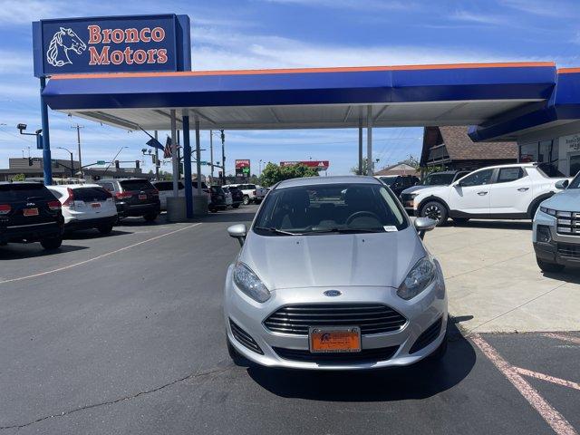 used 2015 Ford Fiesta car