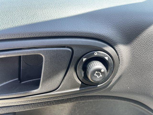 used 2015 Ford Fiesta car