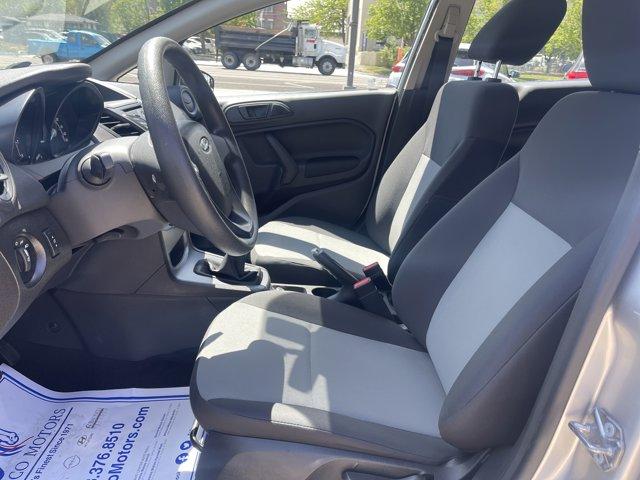 used 2015 Ford Fiesta car