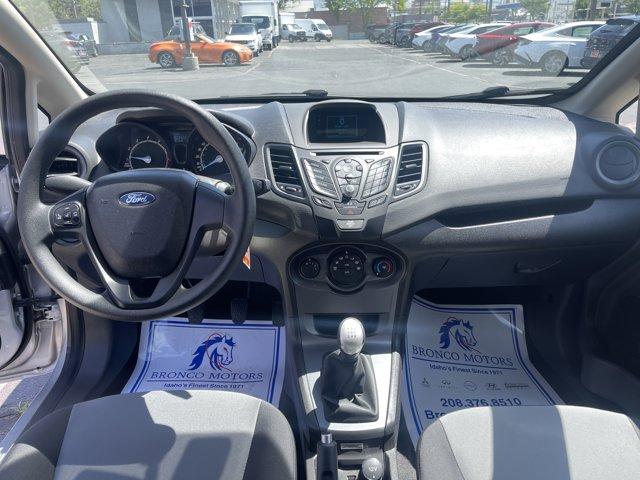 used 2015 Ford Fiesta car