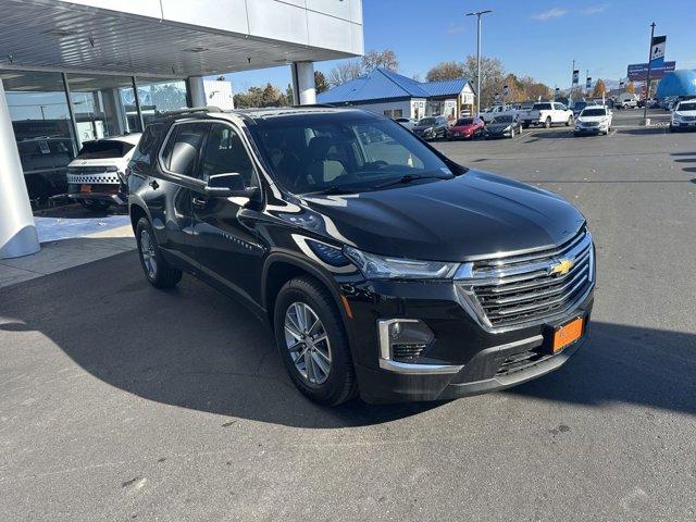 used 2023 Chevrolet Traverse car, priced at $33,998