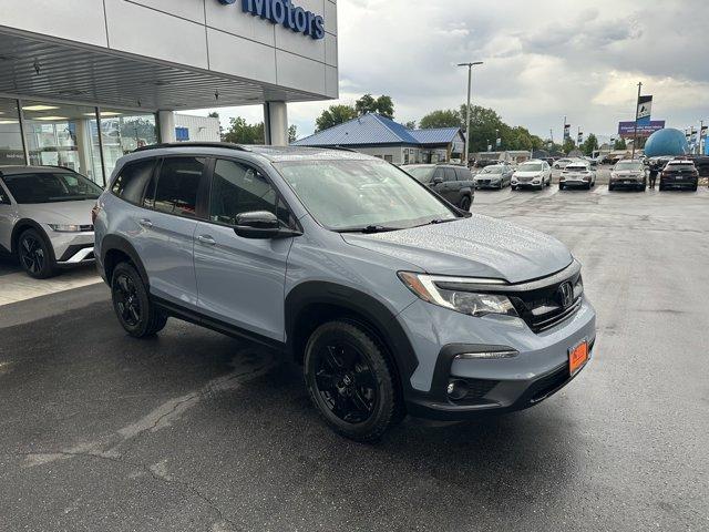 used 2022 Honda Pilot car, priced at $38,998