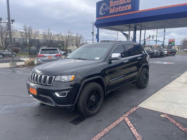 used 2017 Jeep Grand Cherokee car, priced at $15,551