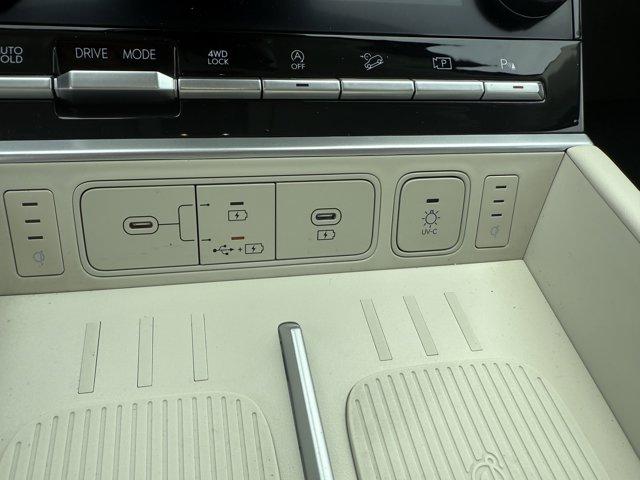 used 2024 Hyundai Santa Fe car, priced at $40,998