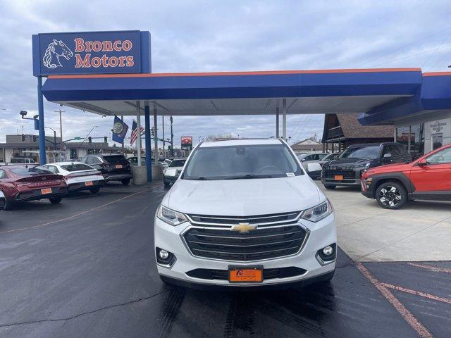 used 2021 Chevrolet Traverse car, priced at $27,488