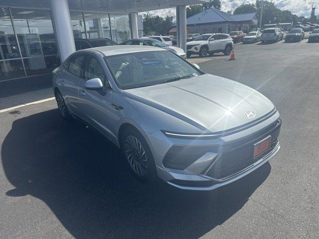 used 2024 Hyundai Sonata Hybrid car, priced at $33,998