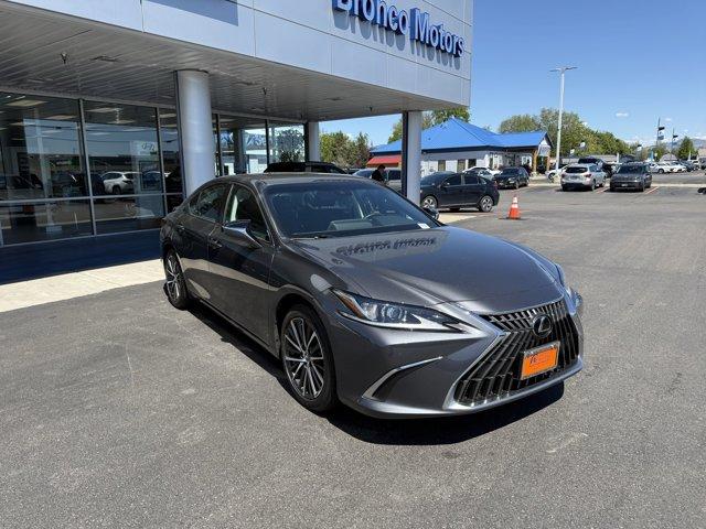 used 2024 Lexus ES 300h car, priced at $39,988