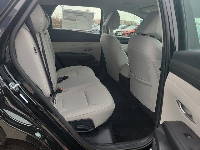 new 2025 Hyundai Tucson car, priced at $32,065