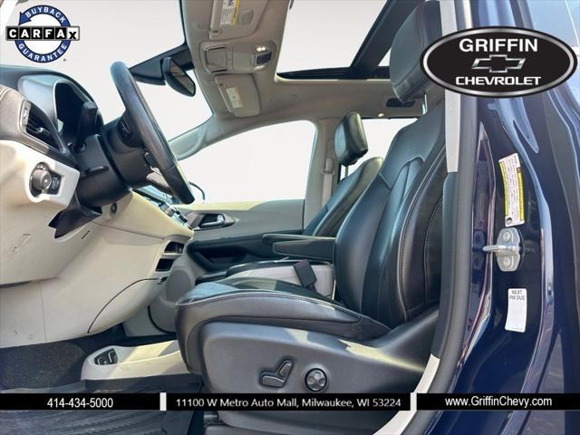 used 2019 Chrysler Pacifica car, priced at $24,962