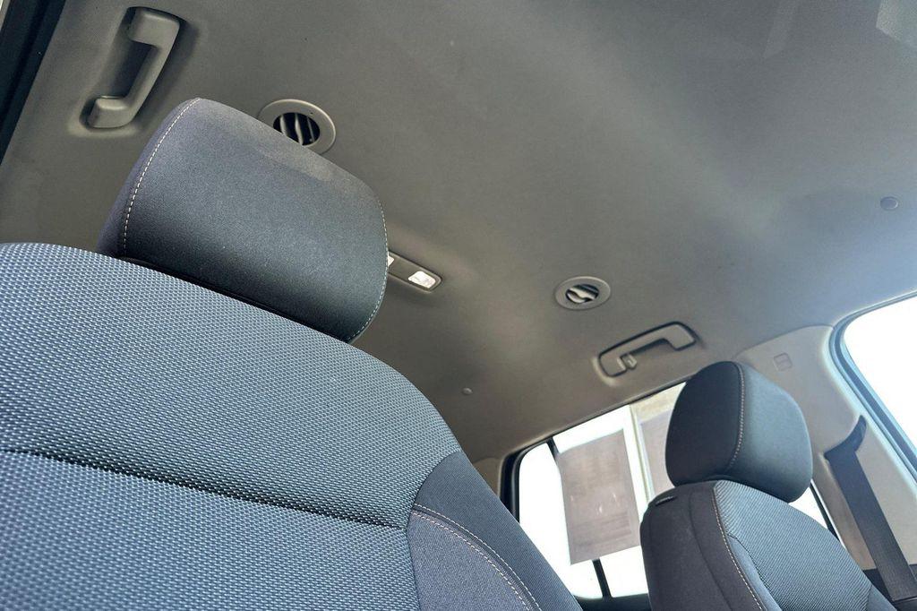 used 2021 Chevrolet Traverse car, priced at $21,567