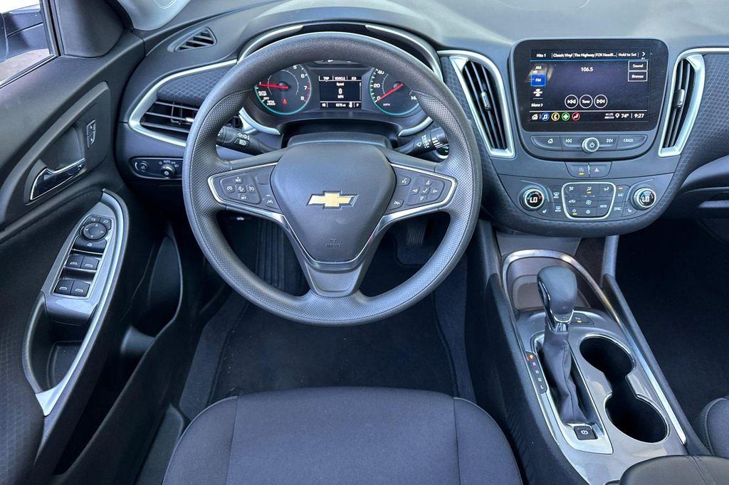 new 2025 Chevrolet Malibu car, priced at $29,545
