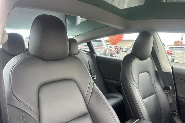 used 2021 Tesla Model 3 car, priced at $29,999