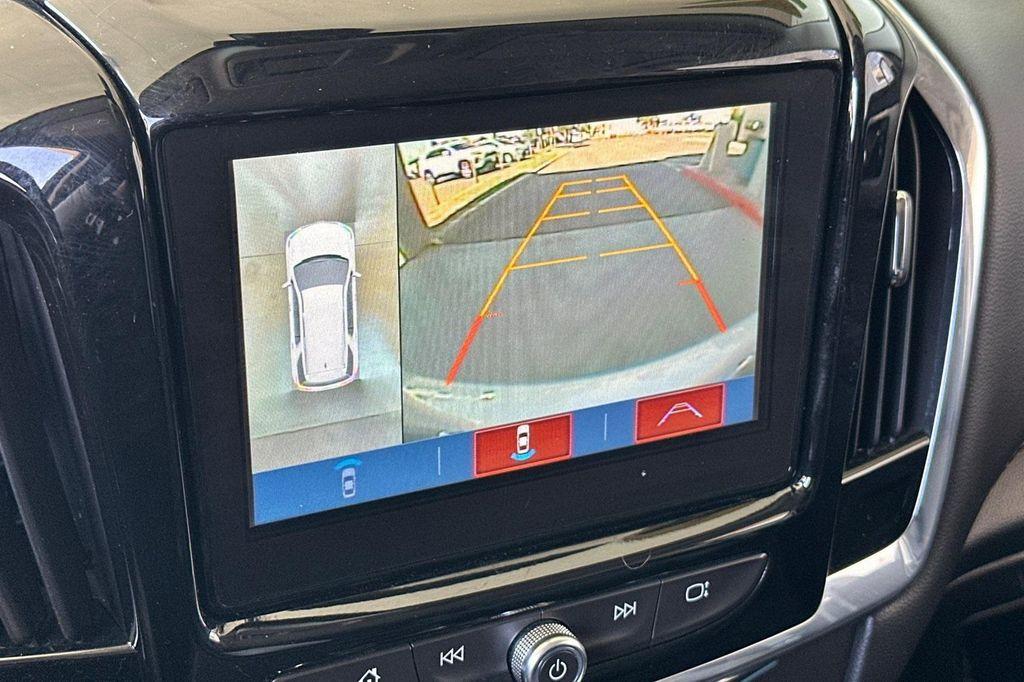 used 2019 Chevrolet Traverse car, priced at $19,636