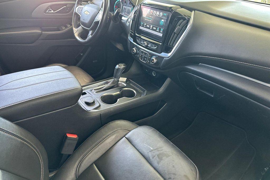 used 2019 Chevrolet Traverse car, priced at $22,695