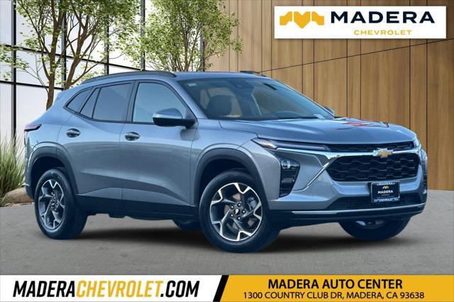 new 2025 Chevrolet Trax car, priced at $24,235