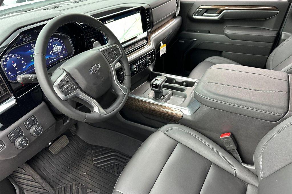 new 2025 Chevrolet Silverado 1500 car