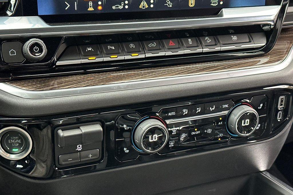 new 2025 Chevrolet Silverado 1500 car