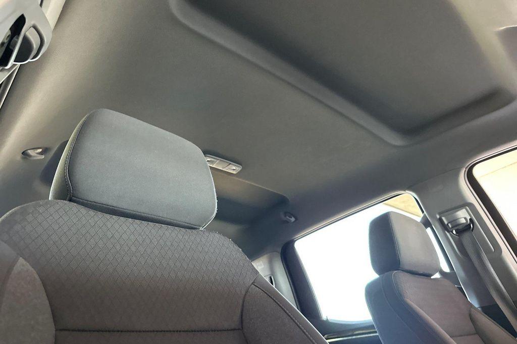 used 2022 GMC Sierra 1500 car, priced at $33,995