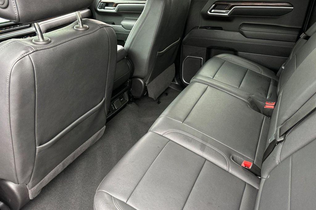 used 2025 GMC Sierra 1500 car, priced at $42,995