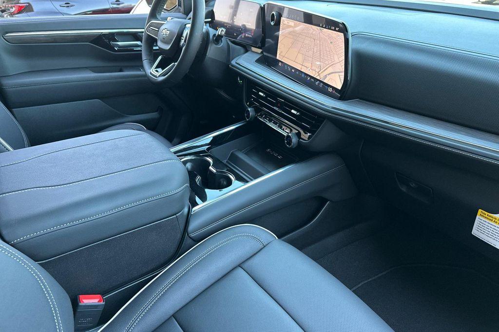 new 2025 Chevrolet Tahoe car, priced at $79,315