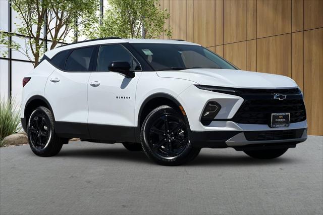 new 2024 Chevrolet Blazer car, priced at $33,399