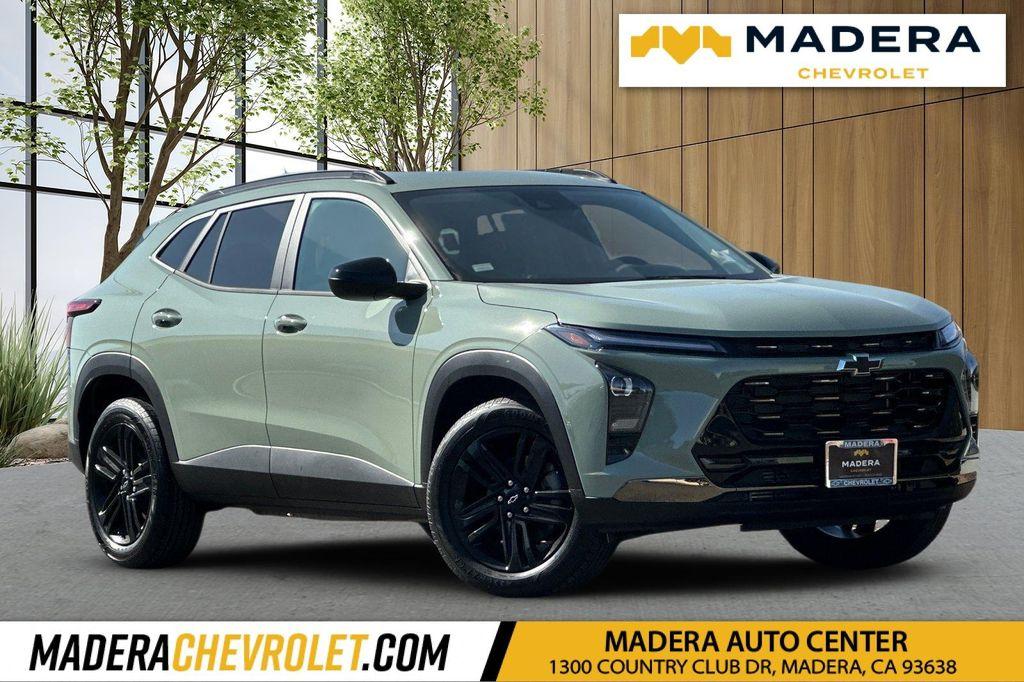 new 2025 Chevrolet Trax car, priced at $26,955