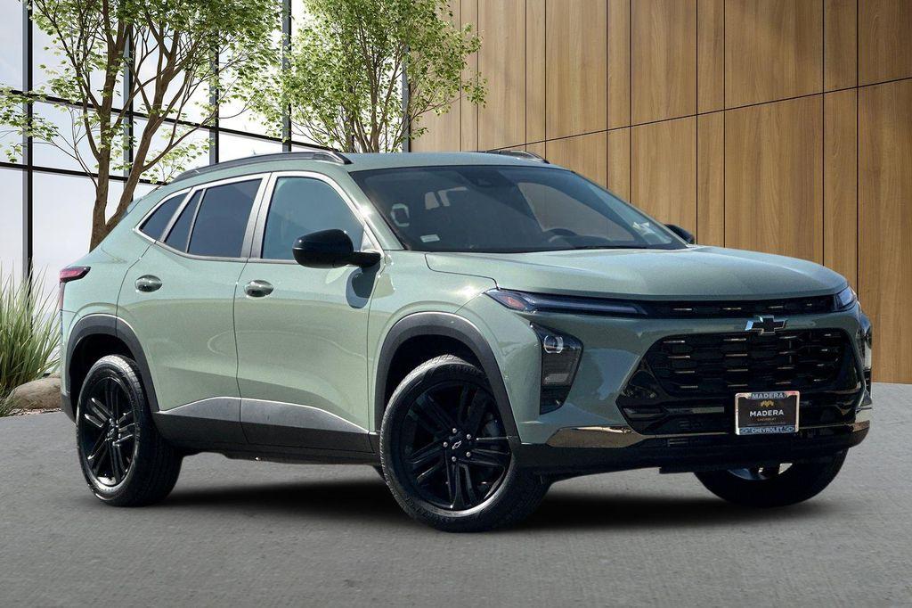 new 2025 Chevrolet Trax car, priced at $26,955
