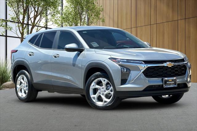 new 2025 Chevrolet Trax car, priced at $23,189