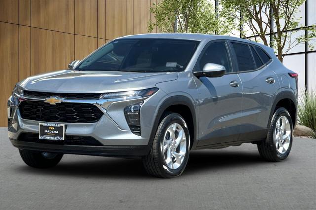 new 2025 Chevrolet Trax car, priced at $23,189