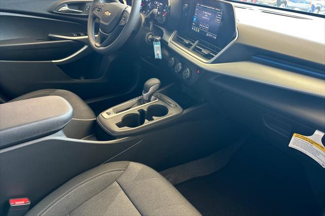 new 2025 Chevrolet Trax car, priced at $23,189