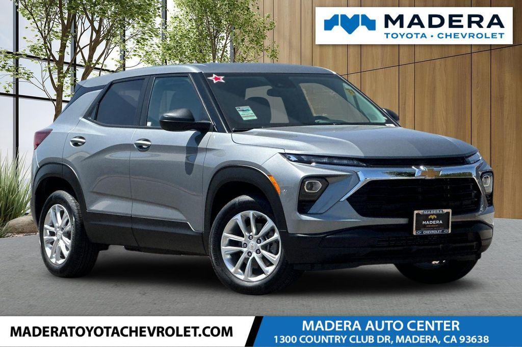 new 2025 Chevrolet TrailBlazer car, priced at $25,285
