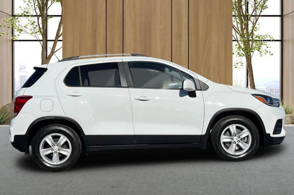 used 2021 Chevrolet Trax car, priced at $15,499