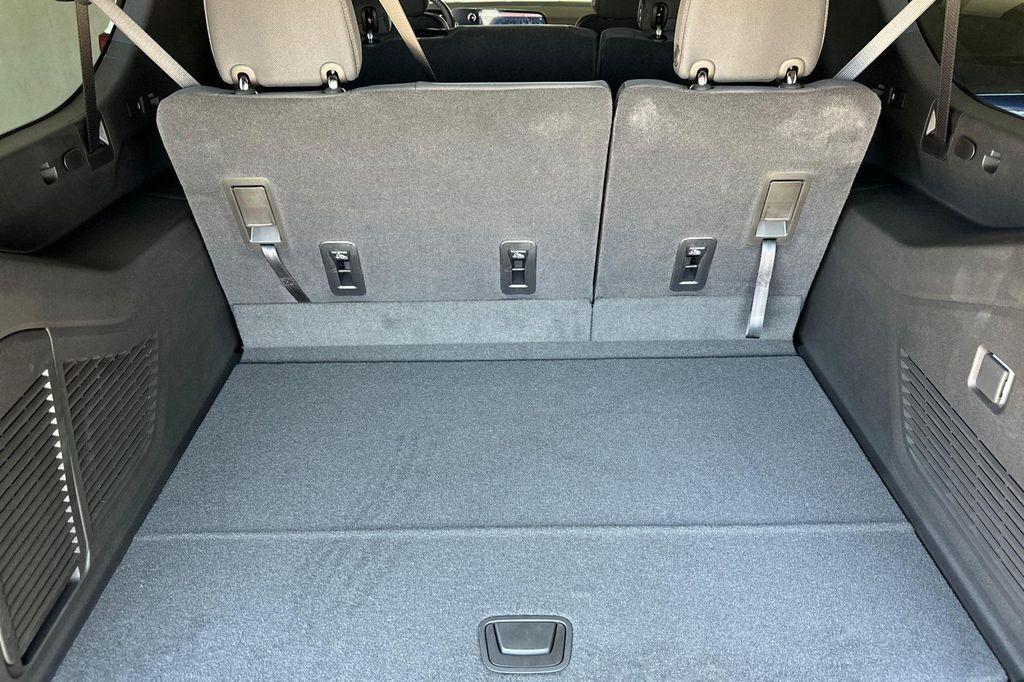 new 2025 Chevrolet Suburban car, priced at $61,995
