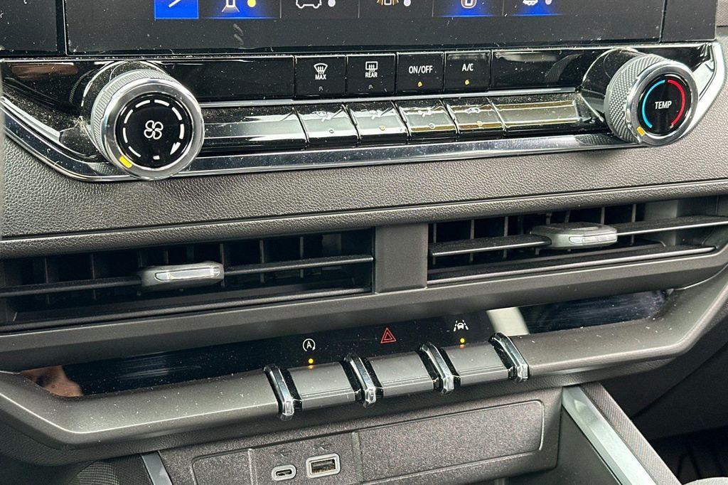 used 2023 Chevrolet Colorado car, priced at $33,831