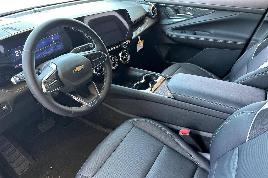 new 2025 Chevrolet Blazer EV car, priced at $46,090