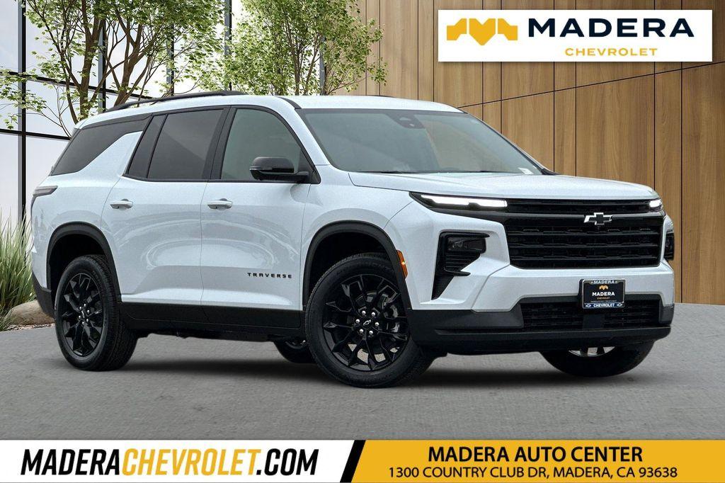 new 2026 Chevrolet Traverse car, priced at $45,120
