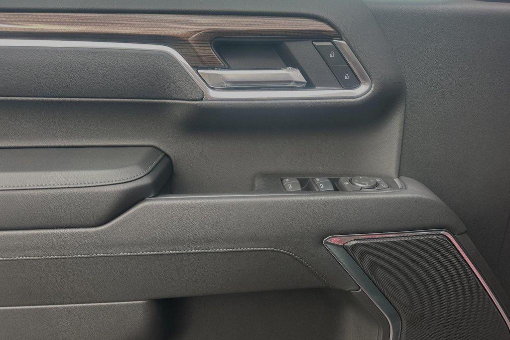 new 2025 Chevrolet Silverado 1500 car, priced at $55,500