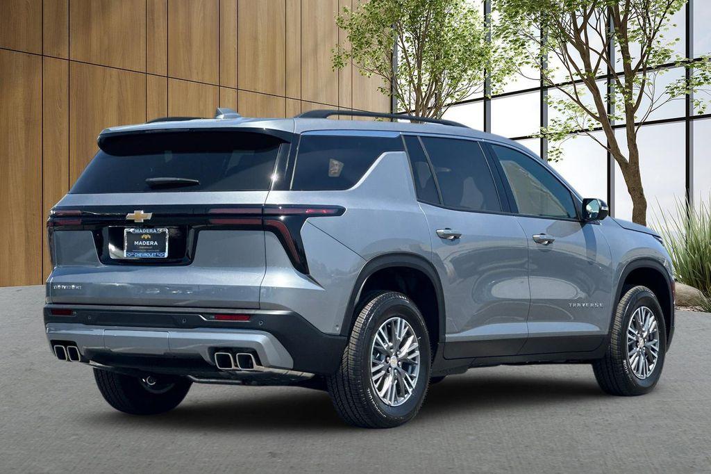 new 2025 Chevrolet Traverse car, priced at $44,630