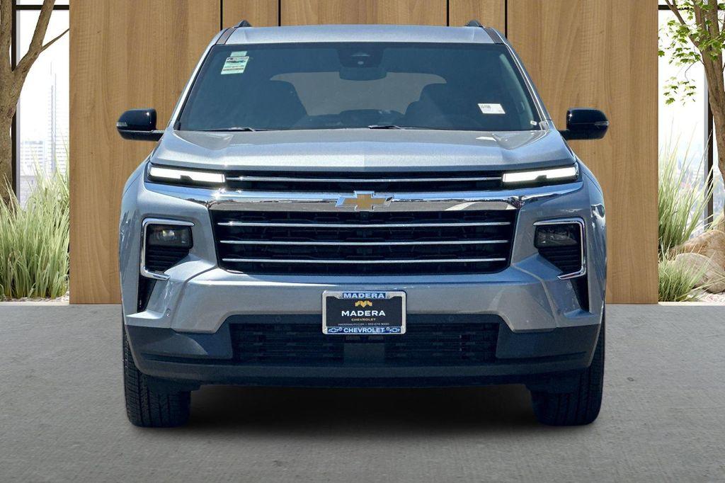 new 2025 Chevrolet Traverse car, priced at $44,630