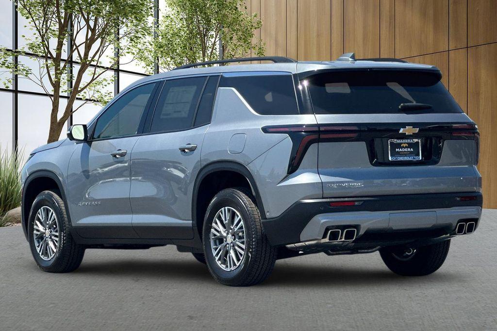 new 2025 Chevrolet Traverse car, priced at $44,630