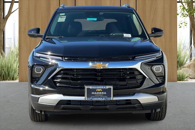 new 2025 Chevrolet TrailBlazer car, priced at $27,399