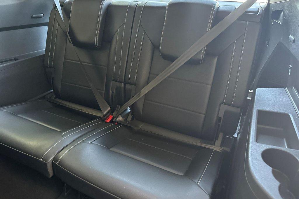 used 2021 Volkswagen Atlas car, priced at $20,395