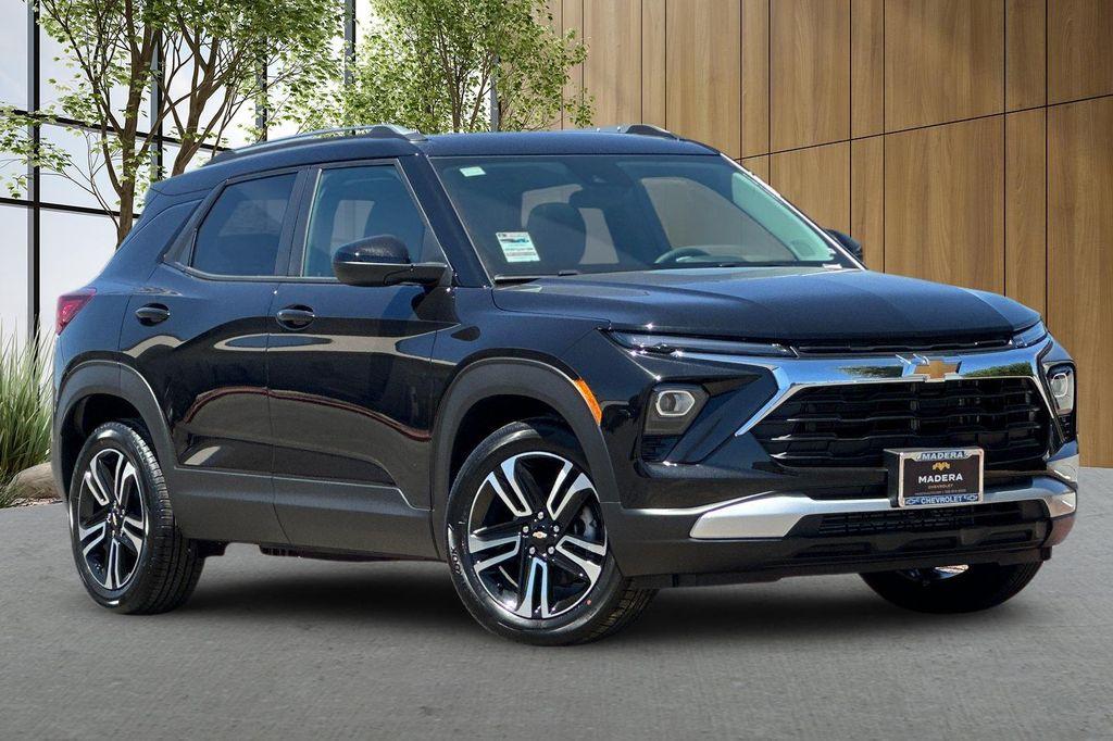 new 2026 Chevrolet TrailBlazer car, priced at $28,660