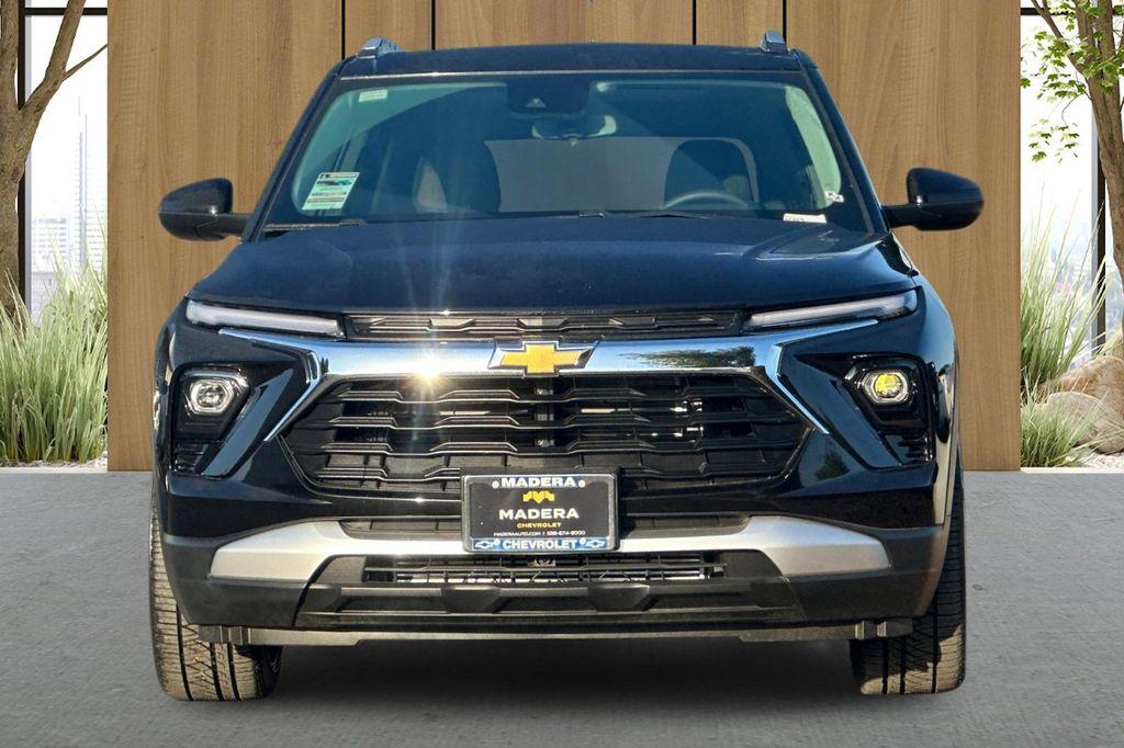 new 2026 Chevrolet TrailBlazer car, priced at $28,655